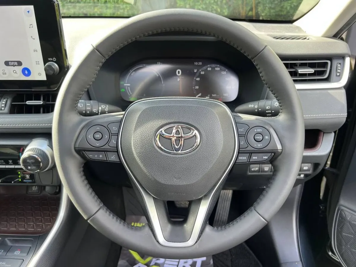 Toyota RAV4 G-SPEC 2.5 HYBRID AWD AUTO // OPENING - Image 5