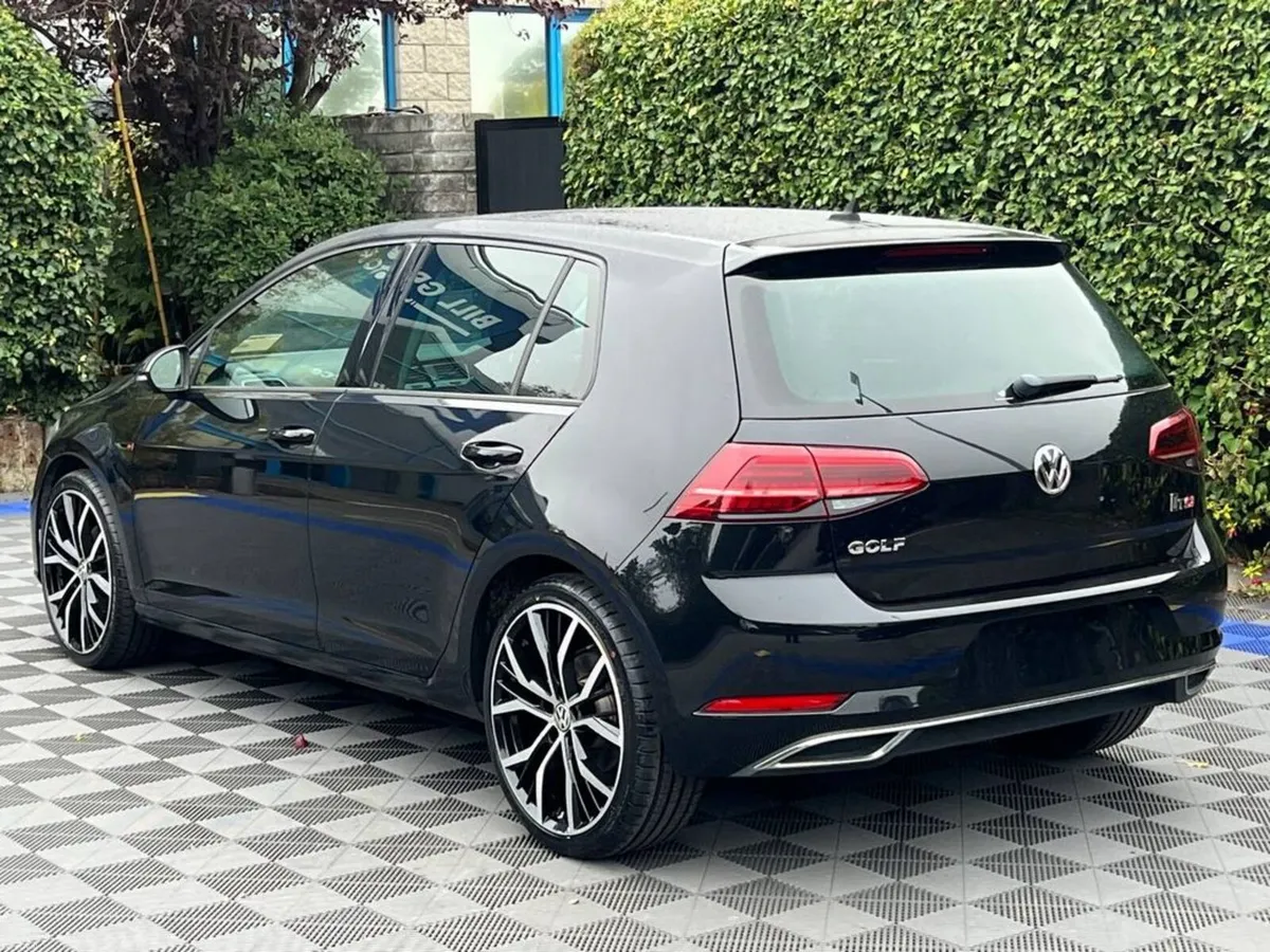 Volkswagen Golf HIGHLINE R-LINE PACK 1.4 TSI // FU - Image 5