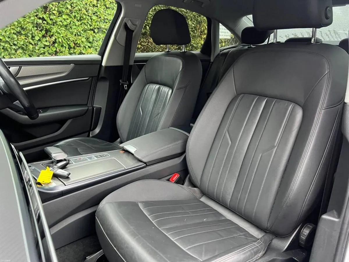 Audi A6 40TDI 2.0 AUTO // LEATHER HEATED SEATS // - Image 6