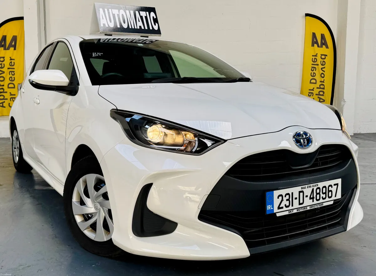Toyota Yaris 2023 - Image 1