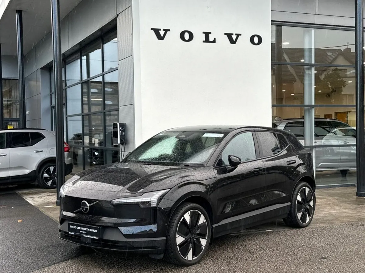 Volvo EX30 ULTRA Extended Range BEV 272hp - Image 1