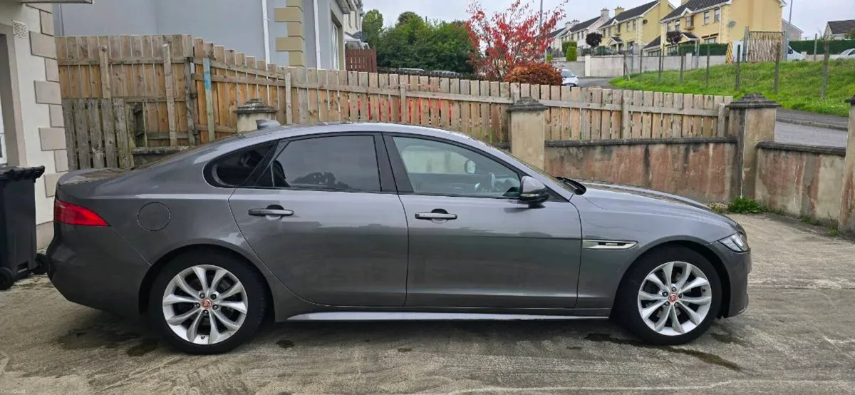 Jaguar XF 2.0 Diesel 2017 Automatic NCT 06/2027 - Image 2