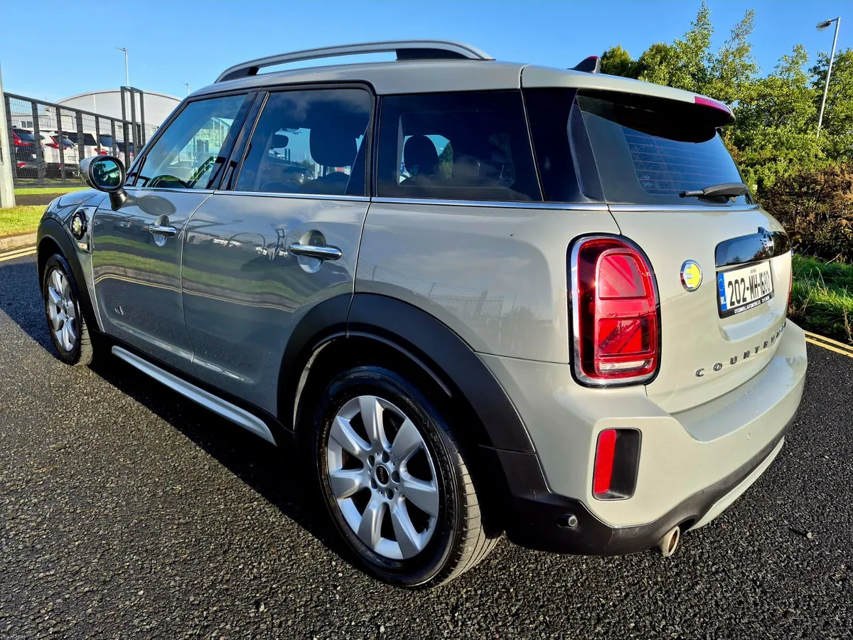 2020 MINI COOPER COUNTRYMAN SE ALL 4 HYBRID - Image 2