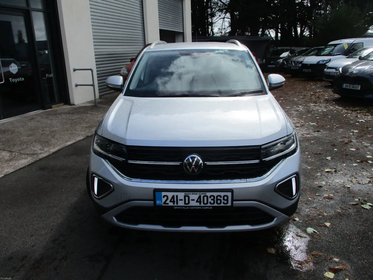 Volkswagen T-Cross  Style 1.0 tsi 2024 - Image 2