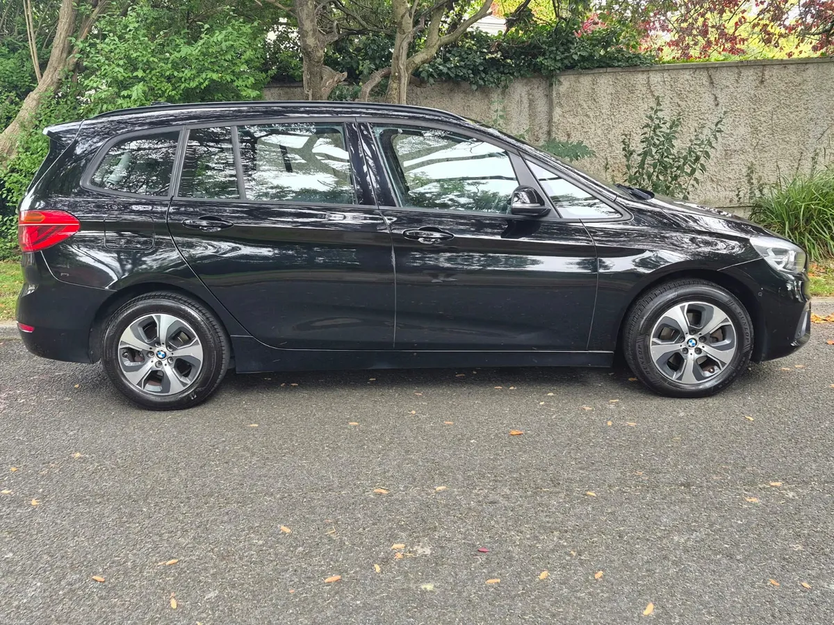 BMW 2-Series 2017 - Image 4