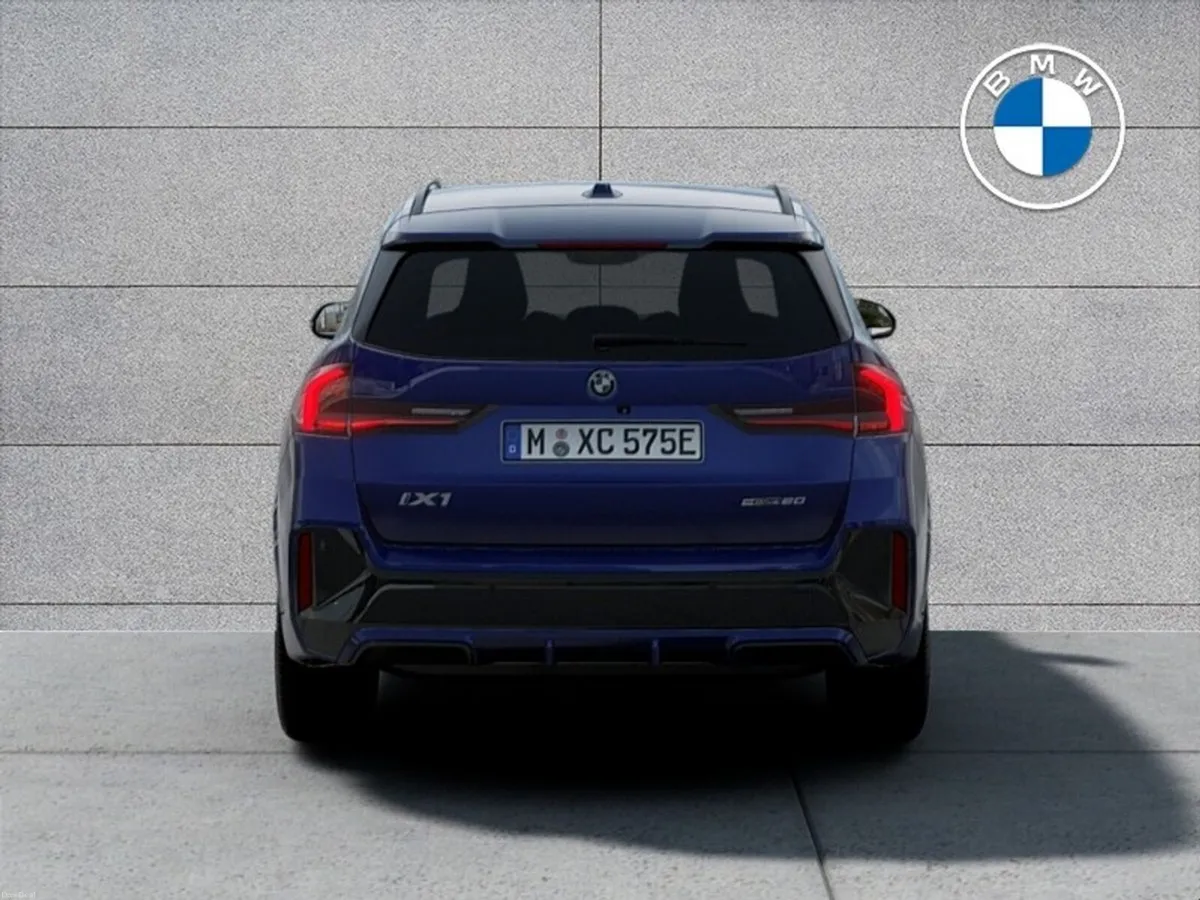 BMW iX1 eDrive20 M Sport - Image 3