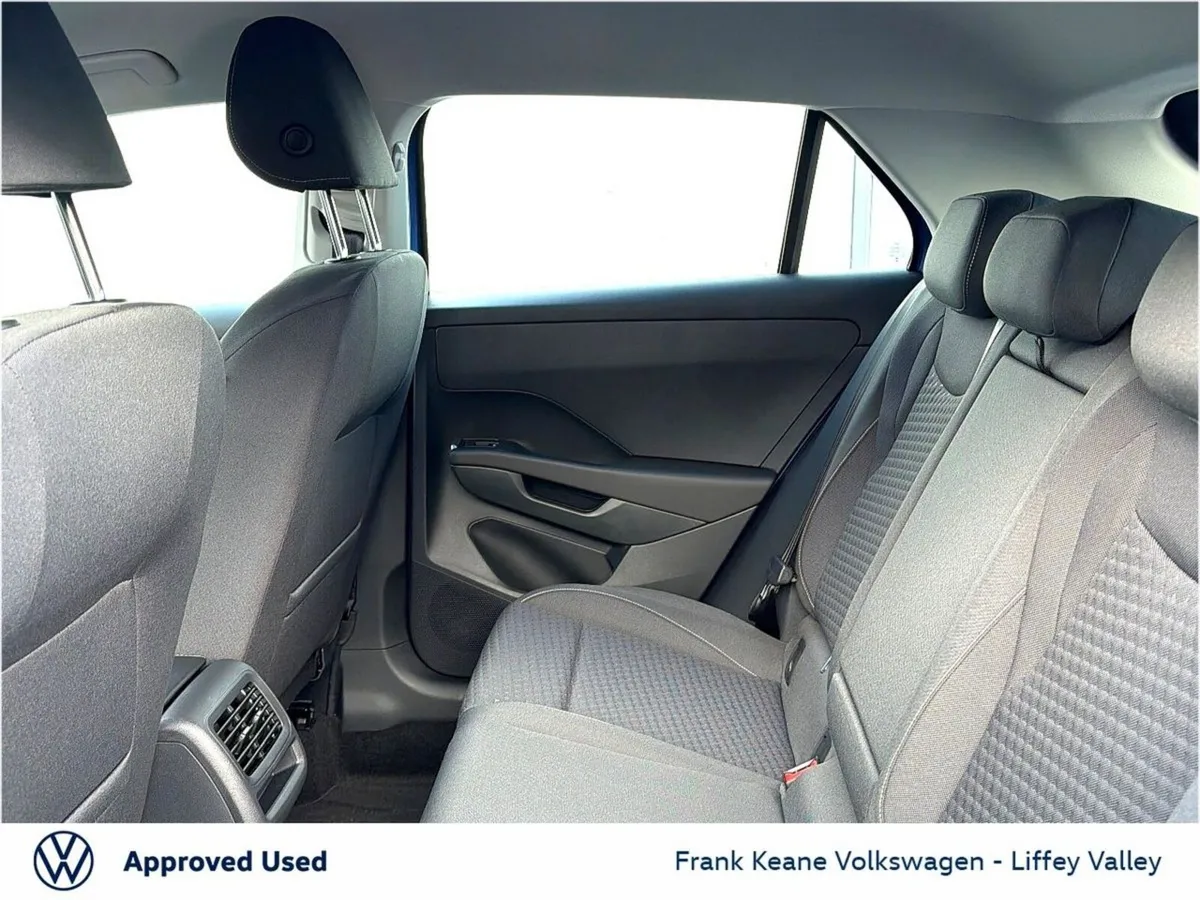 Volkswagen T-Roc LIFE AUTO 1.0 TSI D7F 116HP *CELE - Image 6
