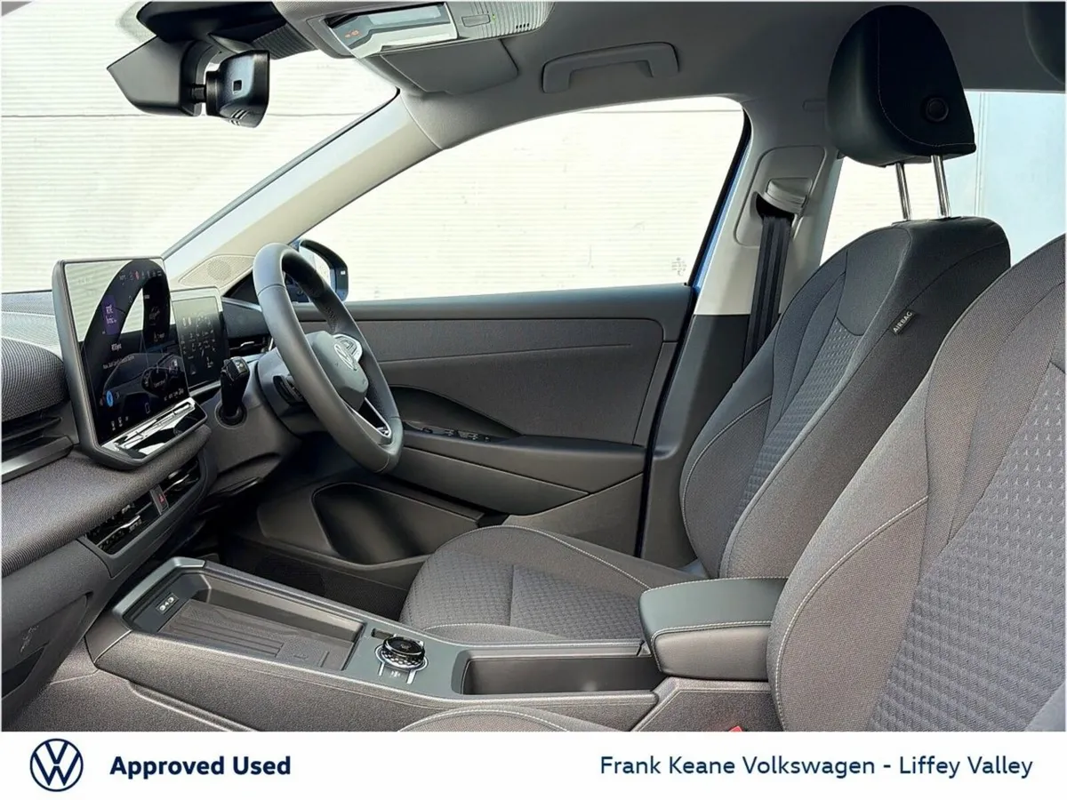 Volkswagen T-Roc LIFE AUTO 1.0 TSI D7F 116HP *CELE - Image 4