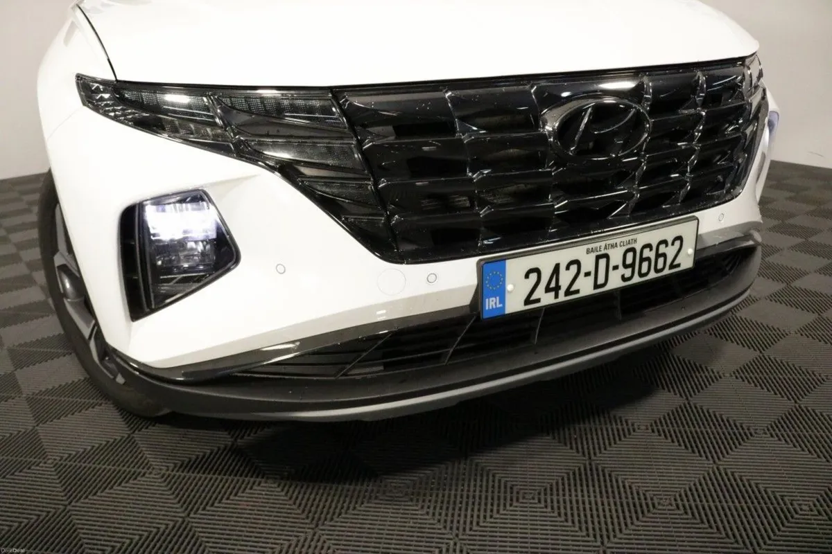 Hyundai Tucson Plug In Hybrid Executive Plus 1.6L - Image 3