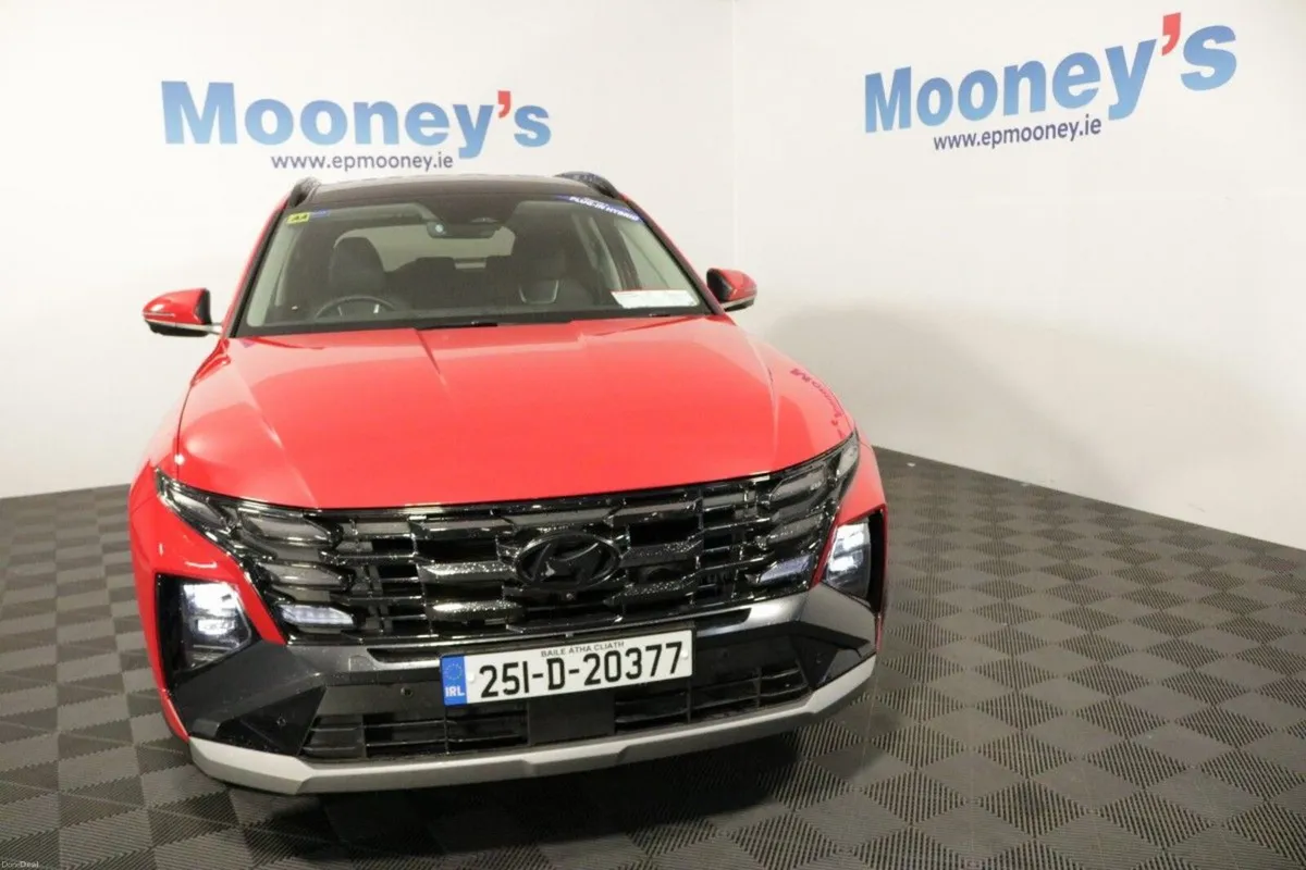 Hyundai Tucson Plug in Hybrid - Ex Demo - Platinum - Image 2
