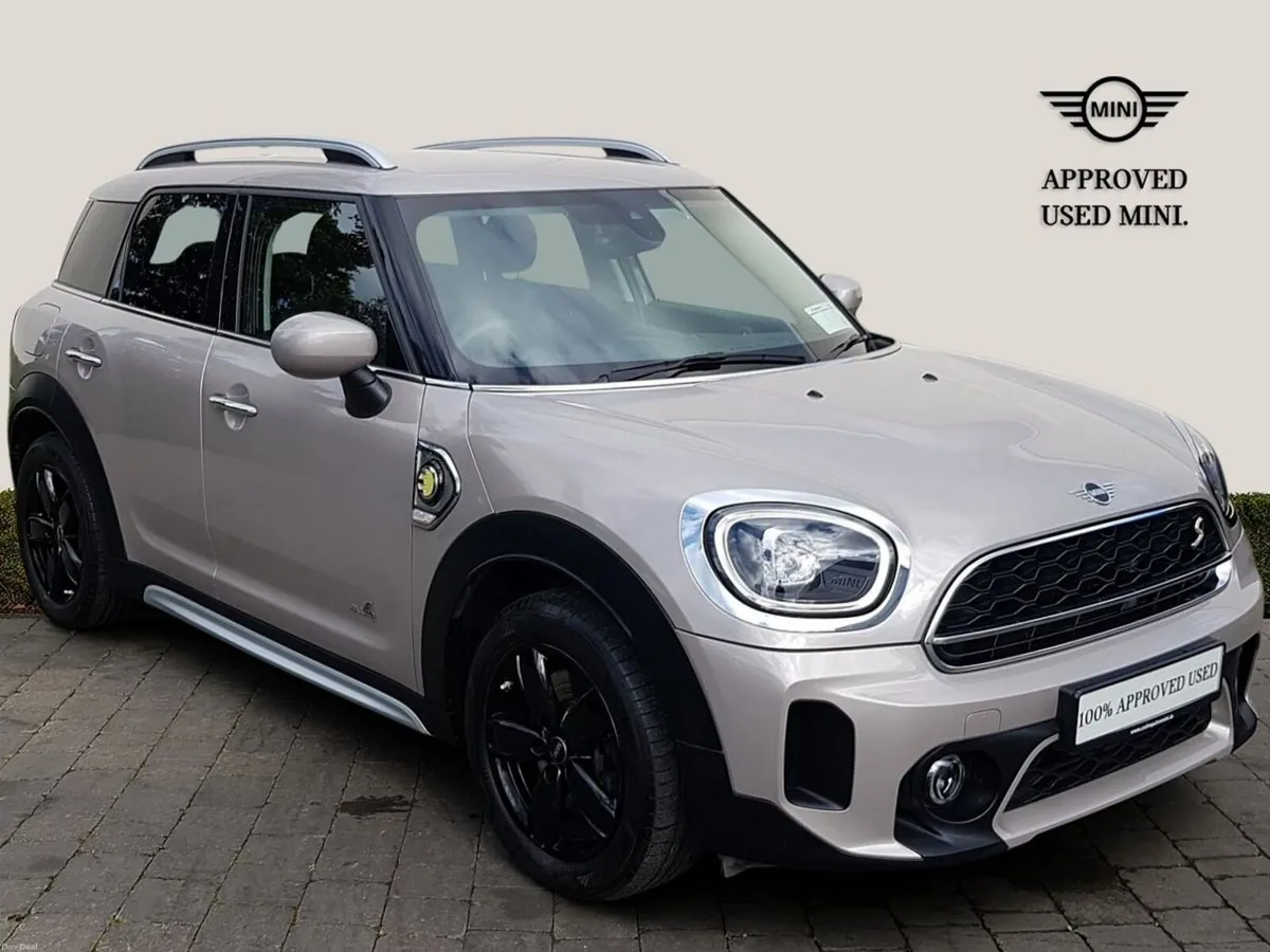 Mini Countryman Cooper SE ALL4 - Image 1