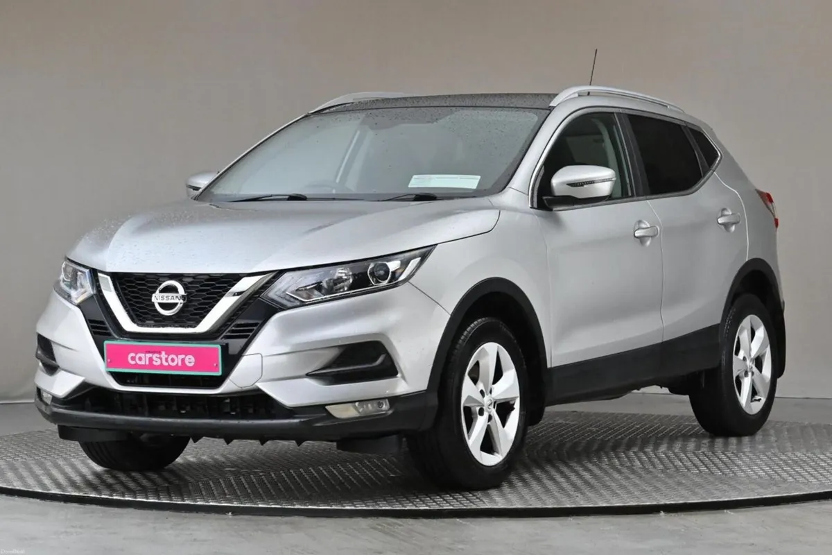 Nissan Qashqai 1.3 PET SE 6SPD **GLASS ROOF**SAT N - Image 3