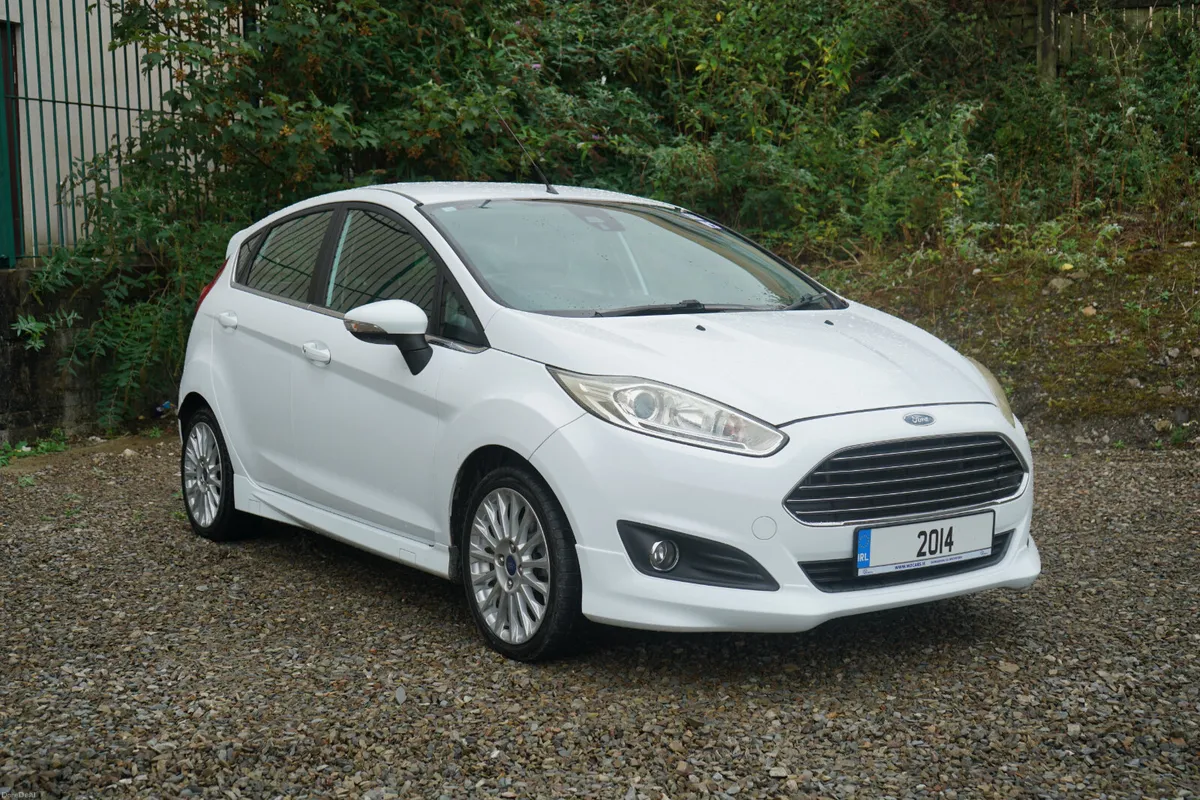 2014 Ford Fiesta Automatic - Image 1