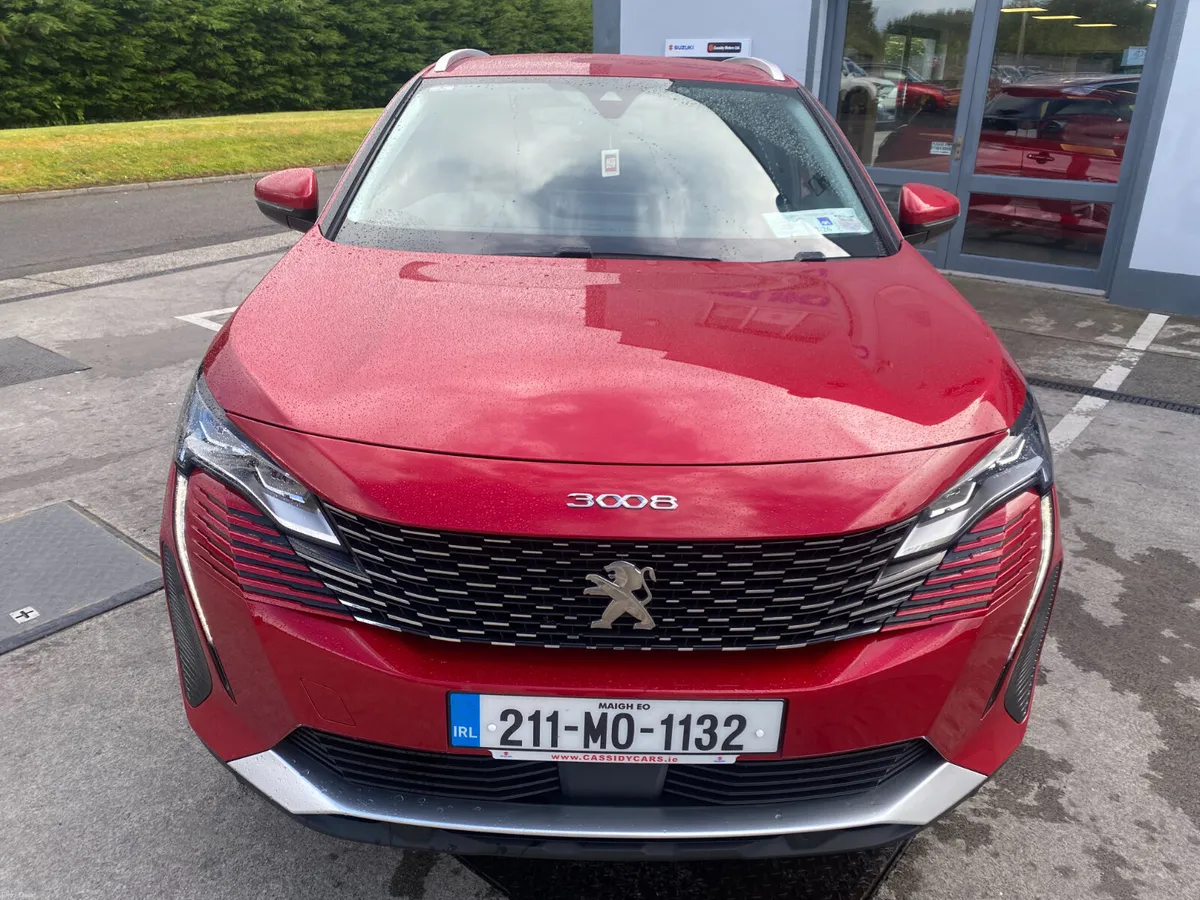 Peugeot 3008 1.5 BlueHDi 130bhp Allure (130HP) - Image 3
