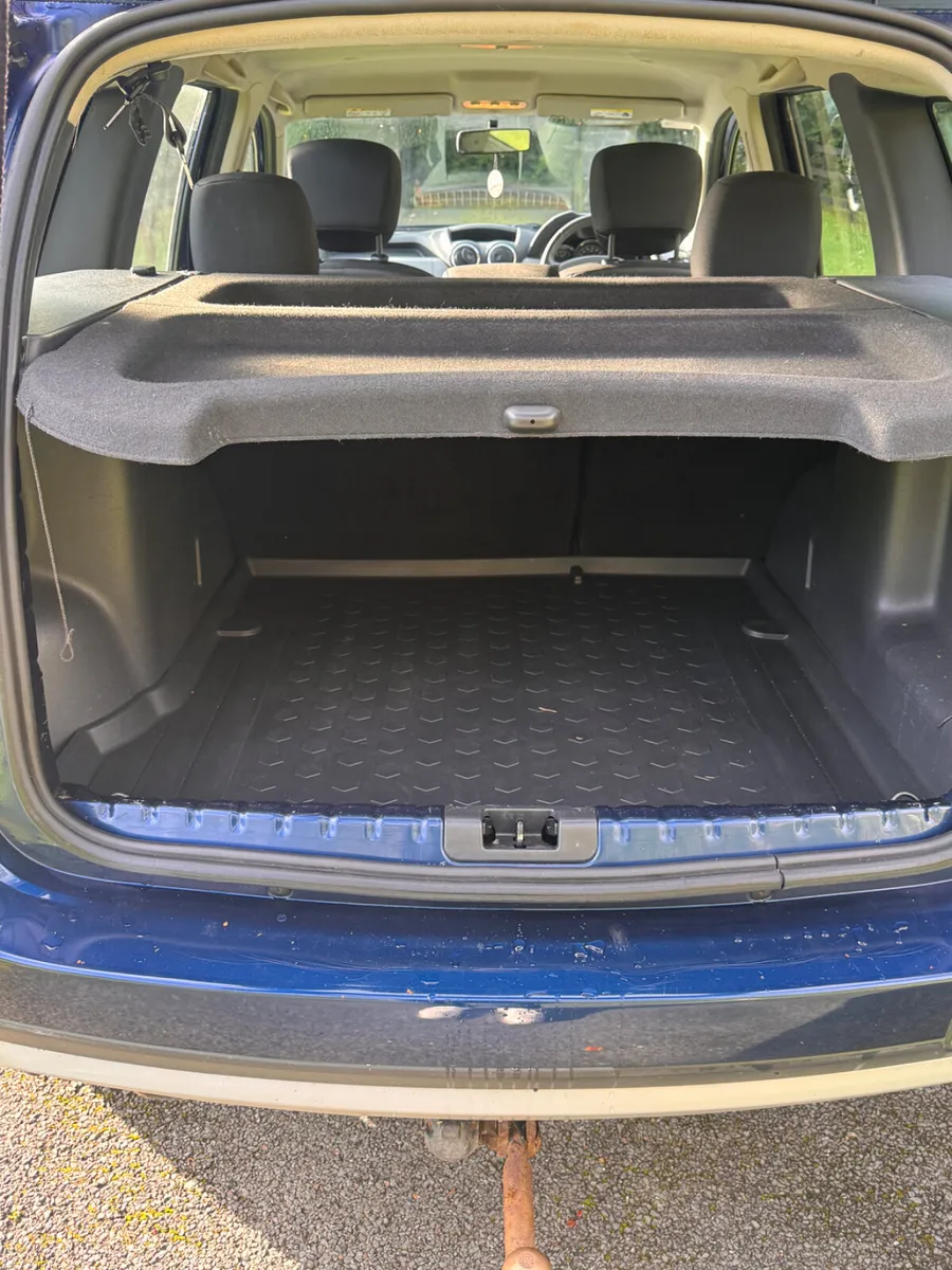 Dacia Duster 1.5 dCi 110 SIGNATURE - Image 5