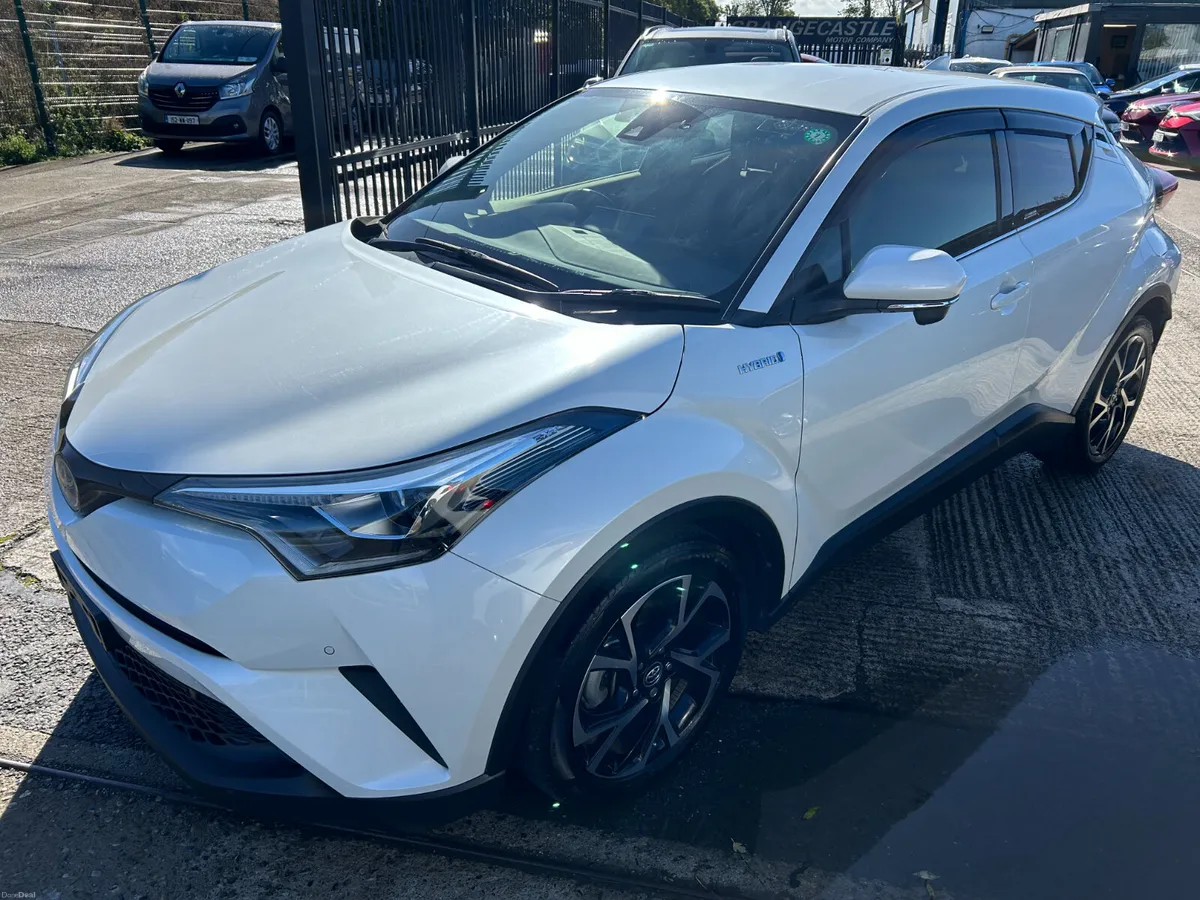 TOYOTA C-HR 2019, 1.8 HYBRID AUTO LOW KM HIGH SPEC - Image 2
