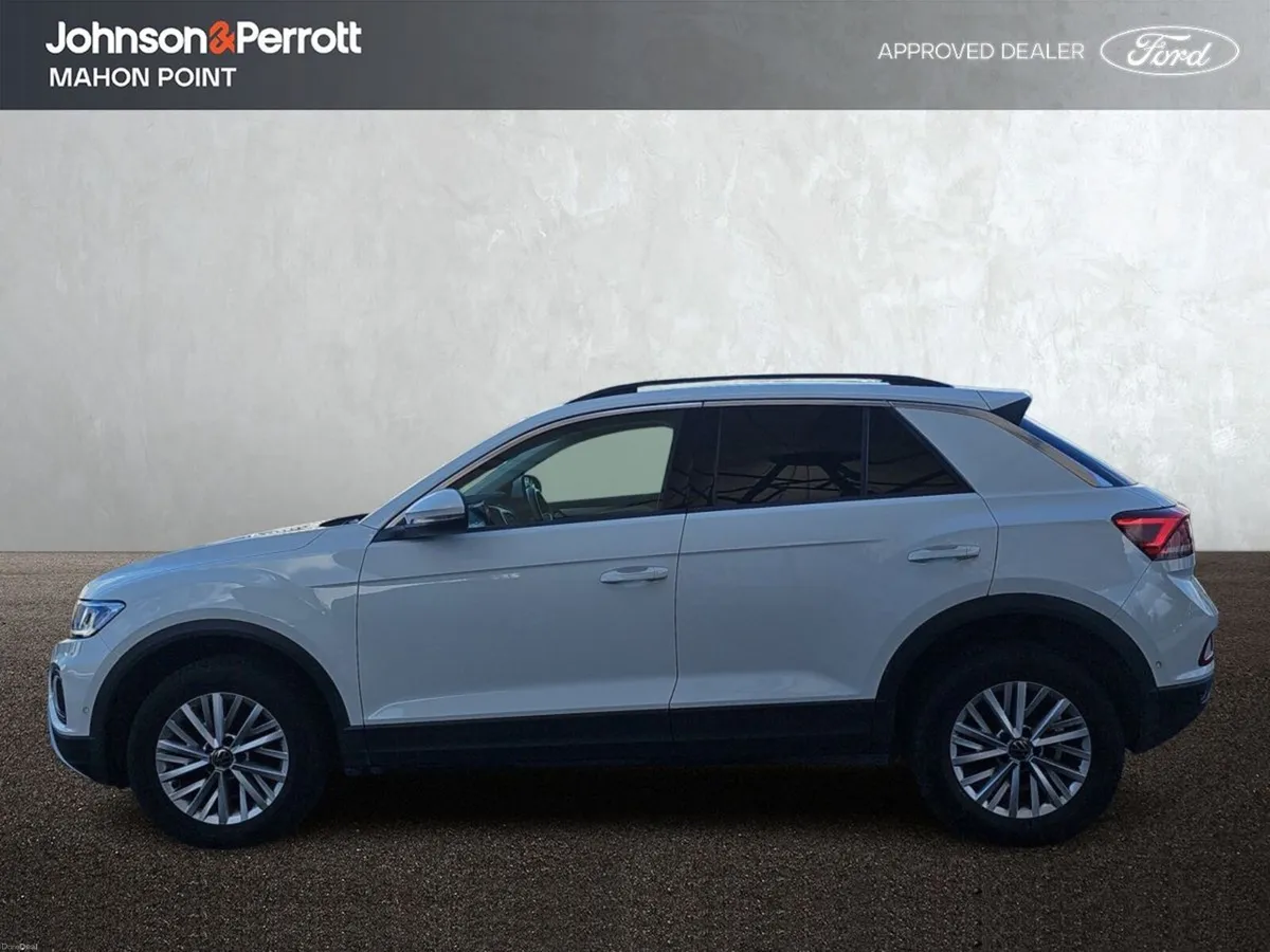 Volkswagen T-Roc Commercial - Image 3