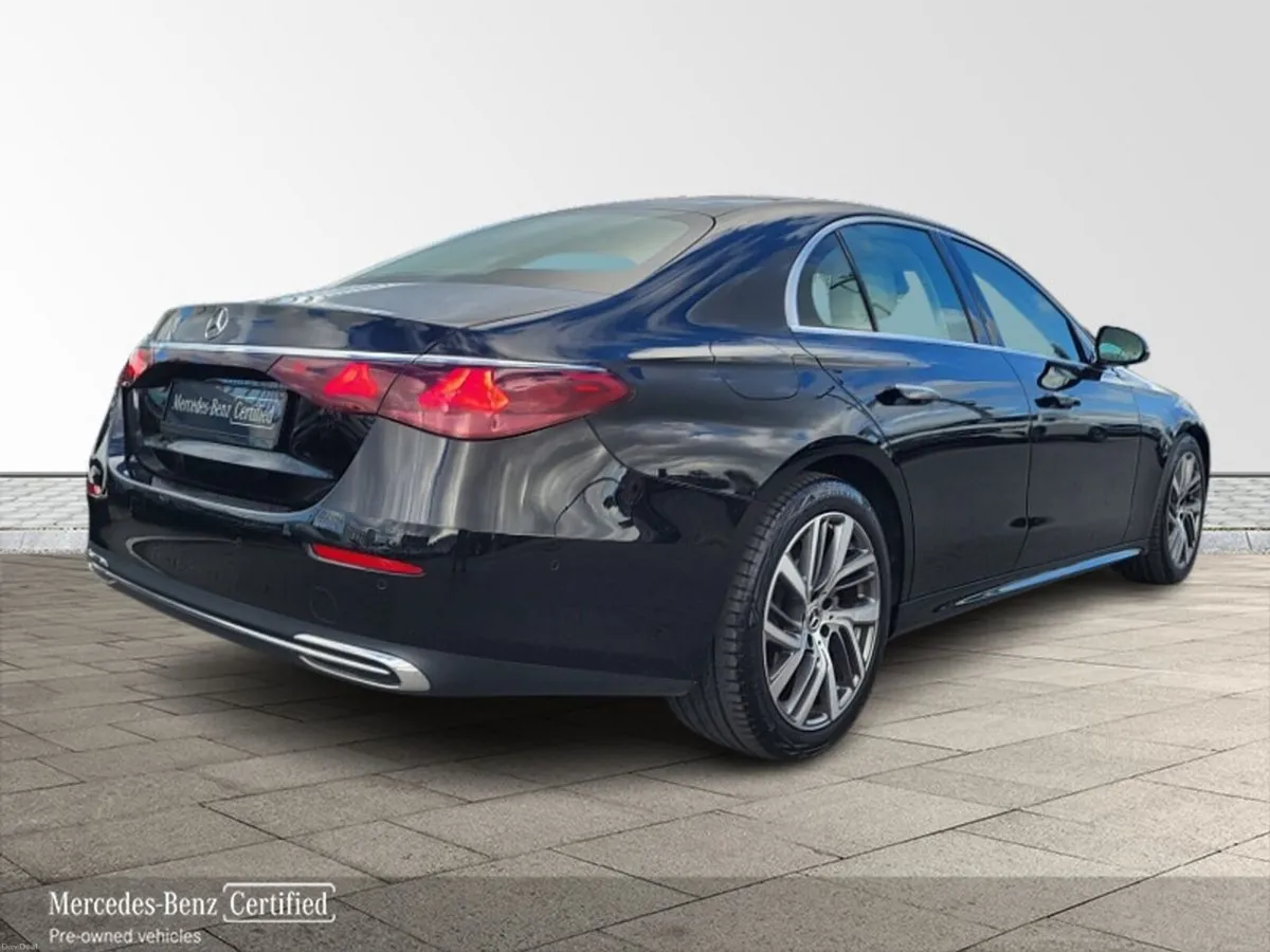 Mercedes-Benz E-Class E220d MHEV Avantgarde Plus A - Image 4