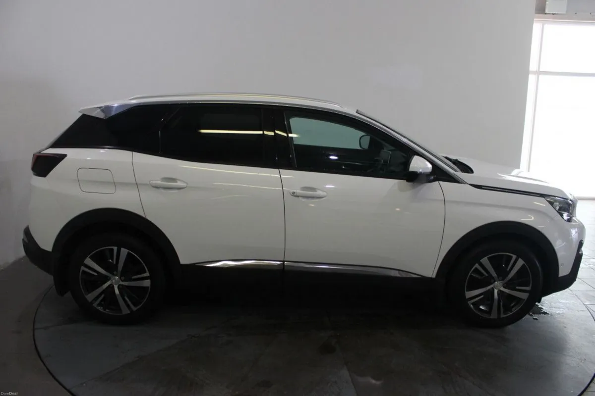 Peugeot 3008 1.6 BlueHDi 120bhp Allure - TENDER 31 - Image 4