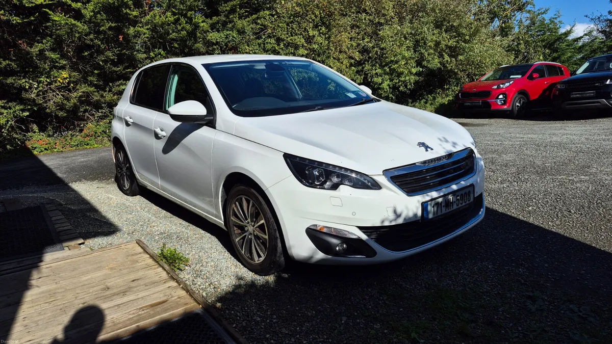 Peugeot 308 Automatic 2017 - Image 2