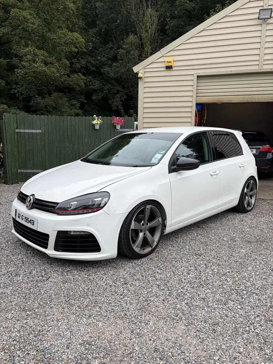 Volkswagen Golf - Image 1