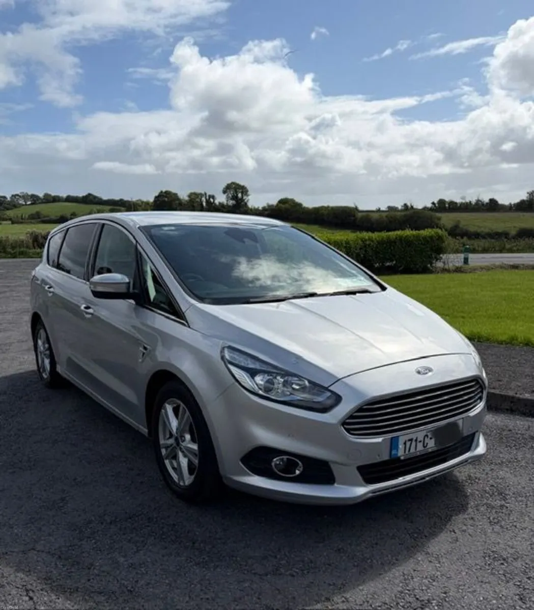 Ford S-Max 2017 2.0 TDCI Titanium AUTO 7-seater - Image 4