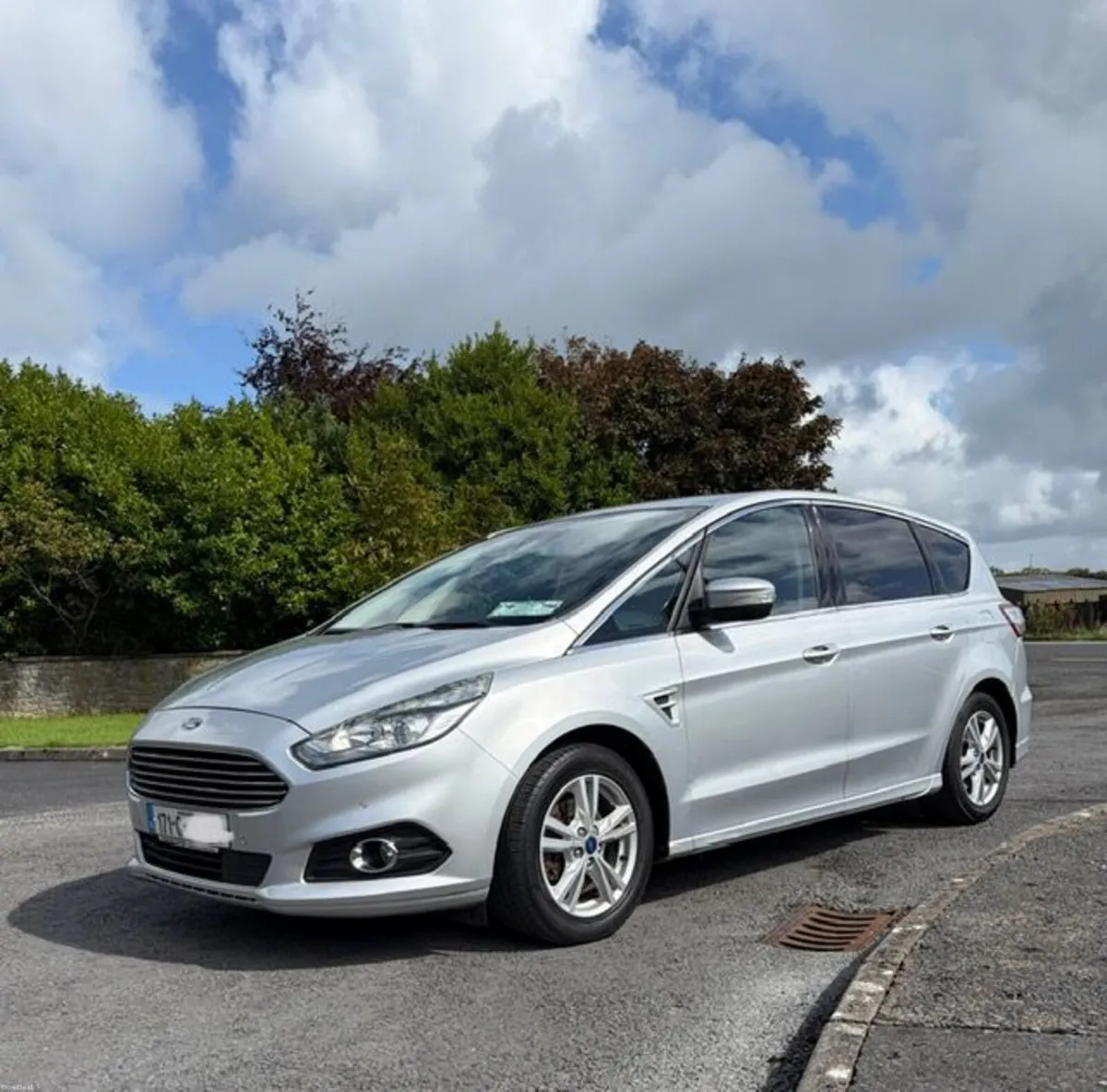 Ford S-Max 2017 2.0 TDCI Titanium AUTO 7-seater - Image 6