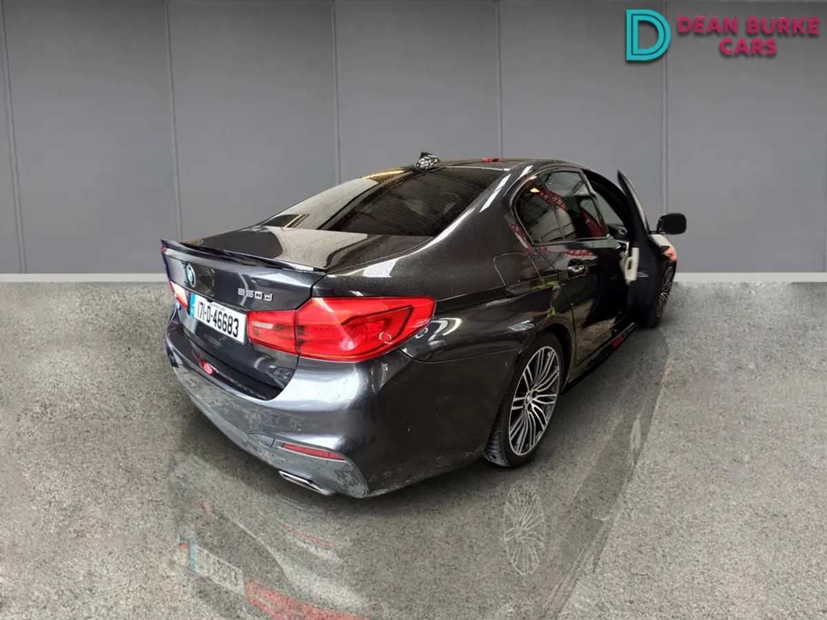 BMW 5-Series 2017 - Image 5