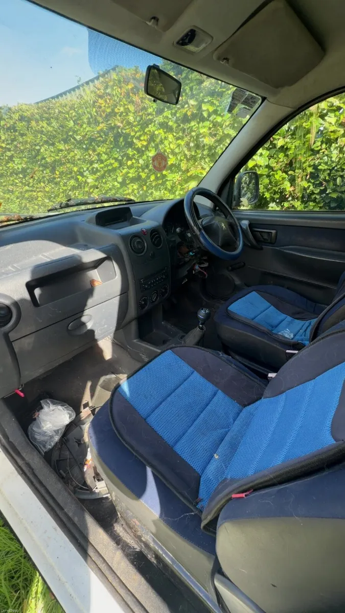 Peugeot Partner 2008 - Image 6