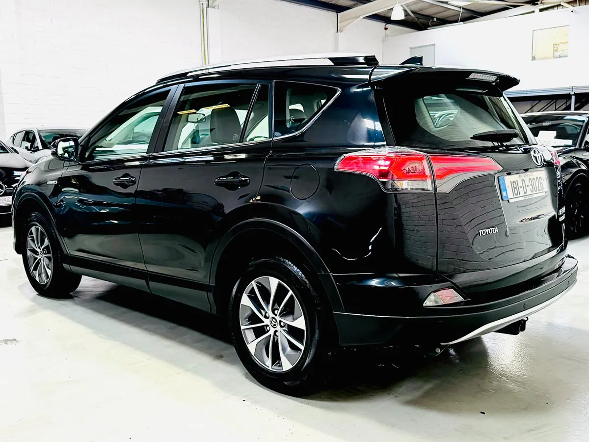 2018* TOYOTA RAV4 2.5 PETROL HYBRID LUNA SPORT* IR - Image 5