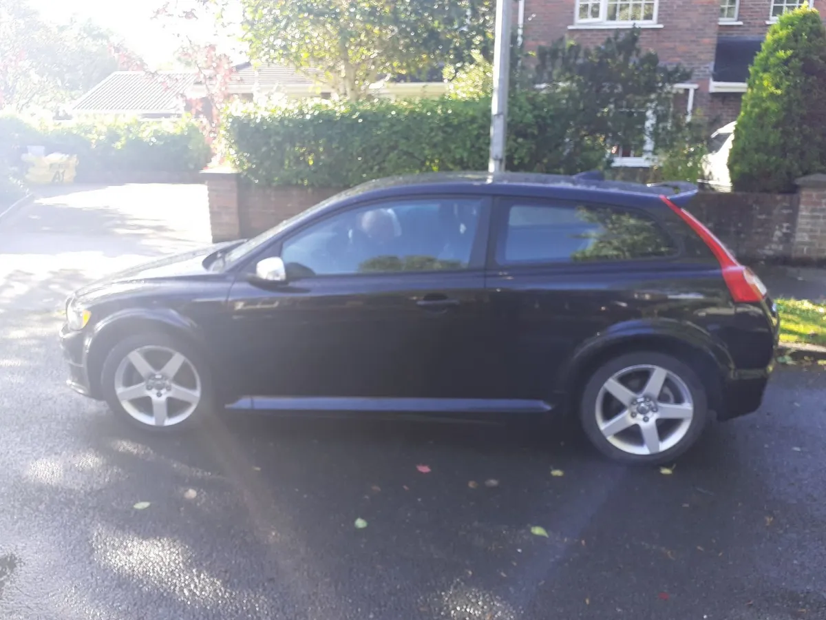 Volvo C30 2009 - Image 2