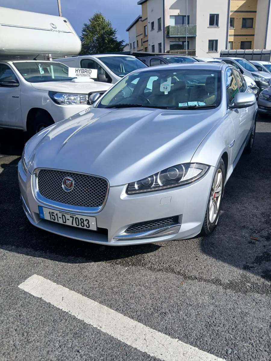 Jaguar XF 2015 2.2 dsl automatic - Image 4