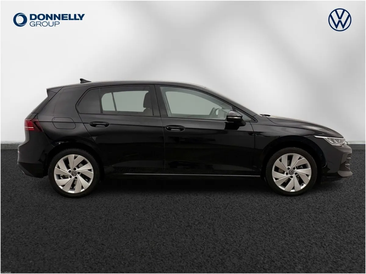 Volkswagen Golf 1.5 eTSI Style 5dr DSG - Image 4