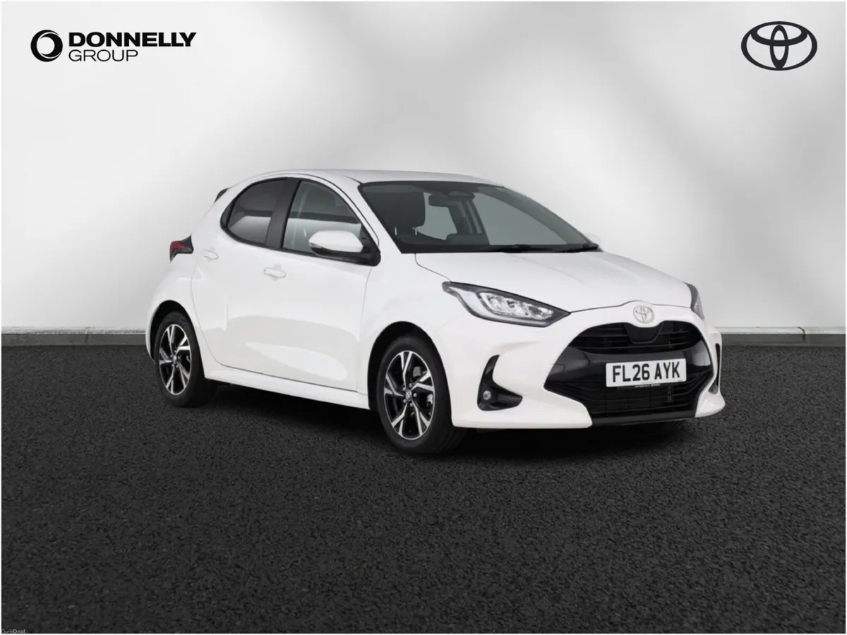Toyota Yaris 1.5 Hybrid Design 5dr CVT - Image 1