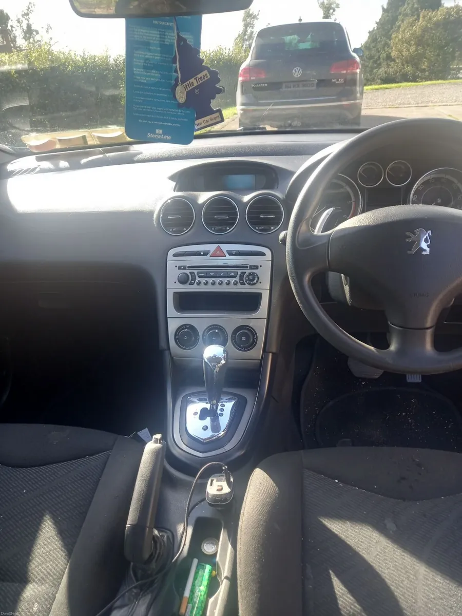PEUGEOT 308 AUTOMATIC - Image 2
