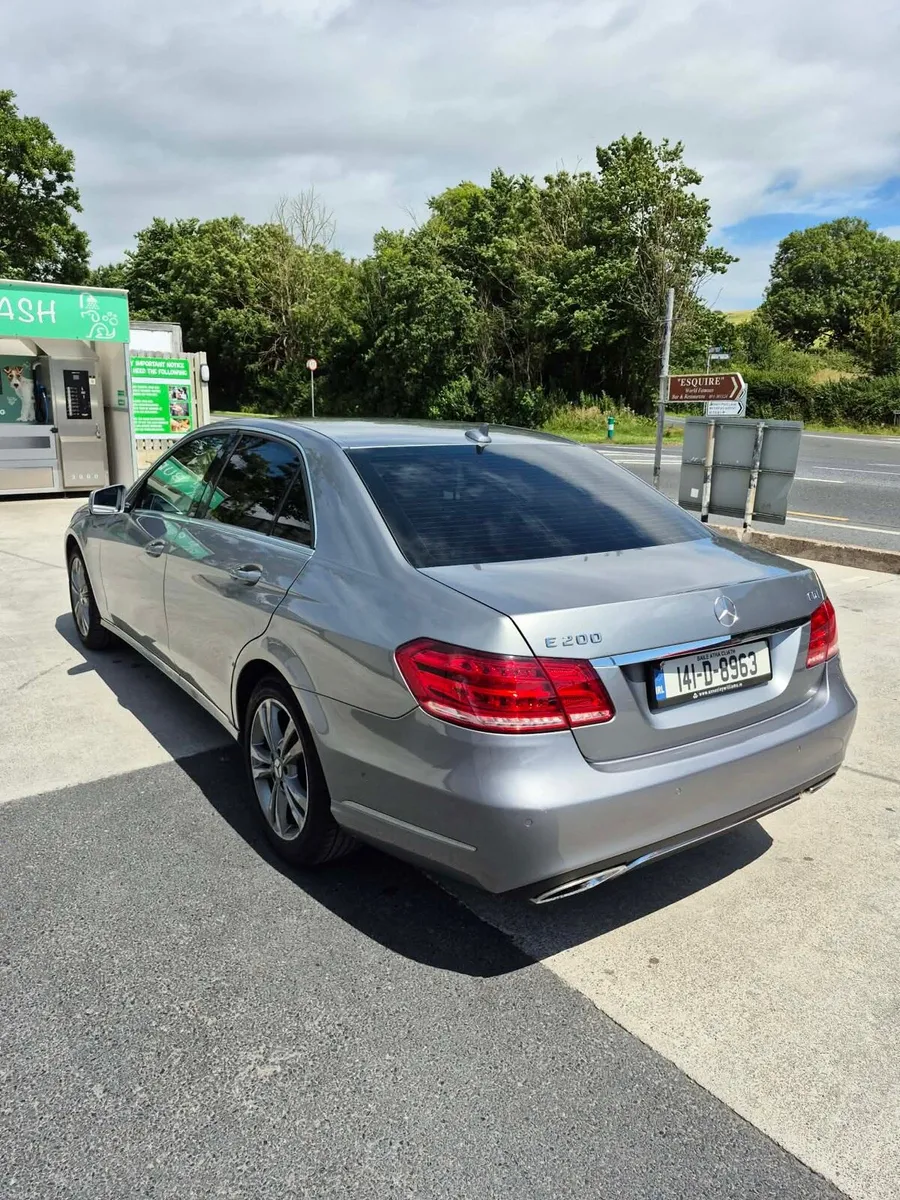 Mercedes E class 2014 for sale - Image 3