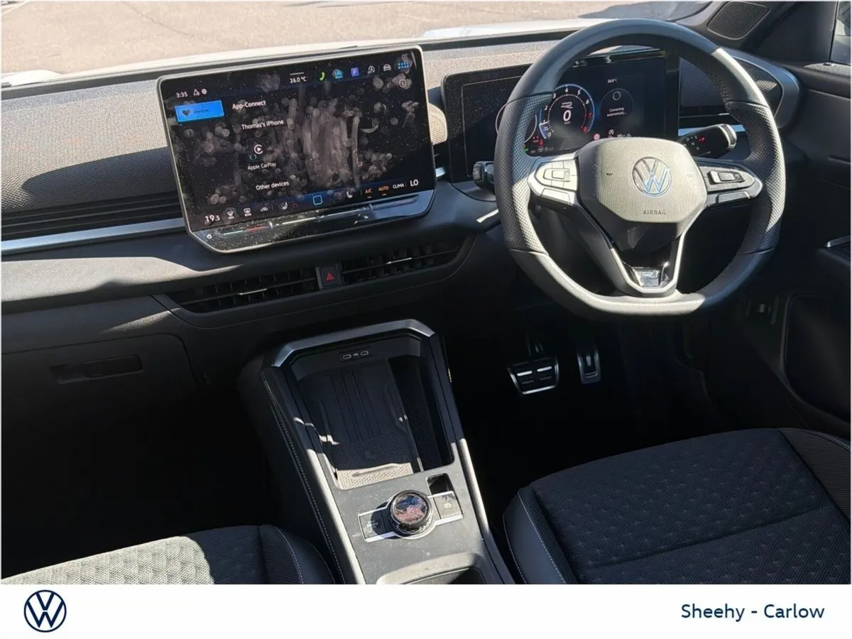 Volkswagen T-Roc 1.5TSI R-LINE MHEV 150HP BLACK PA - Image 2