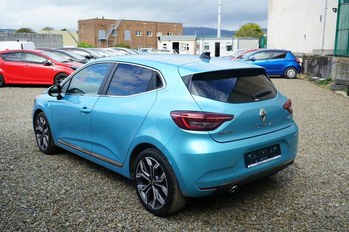 2021 Renault Clio Automatic - Image 3