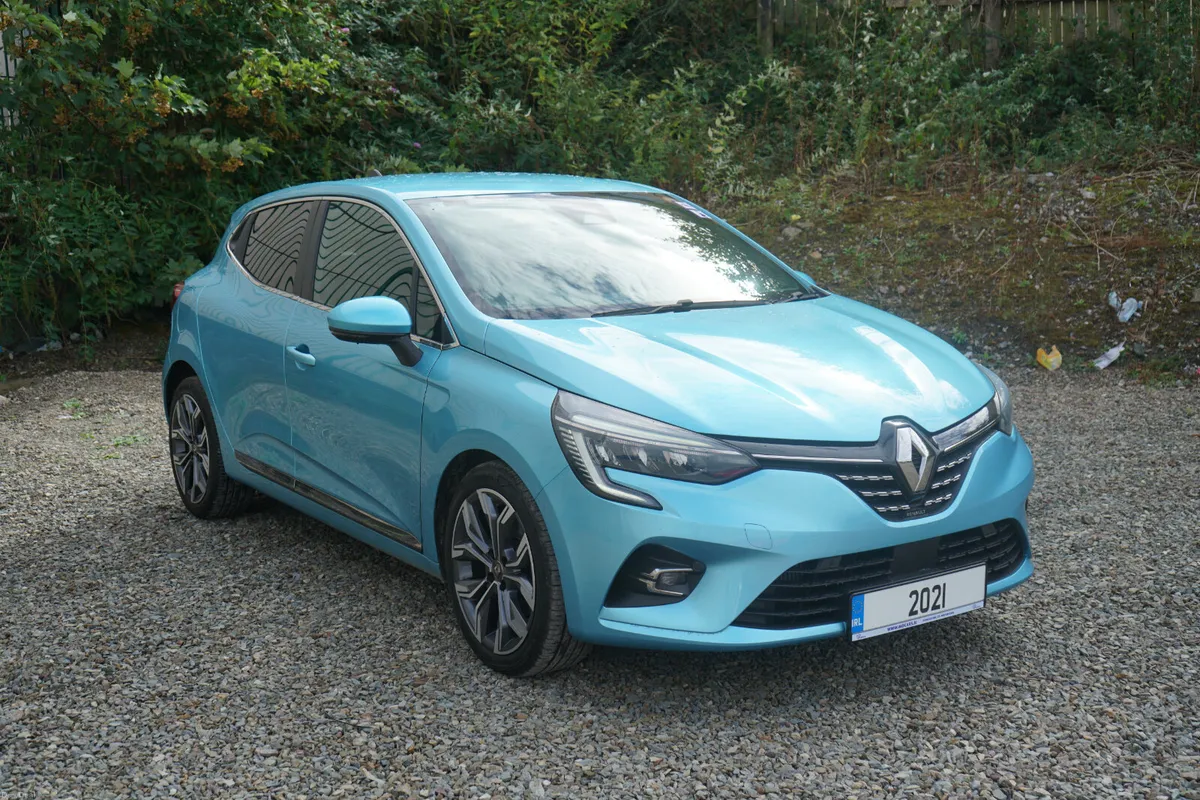 2021 Renault Clio Automatic - Image 1