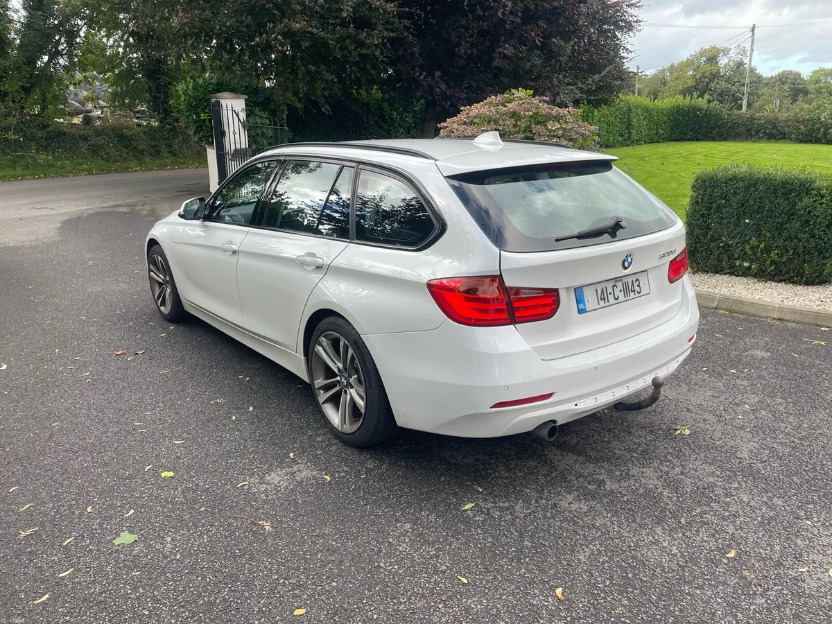 2014 BMW 320d F31 Sport Estate - Image 4
