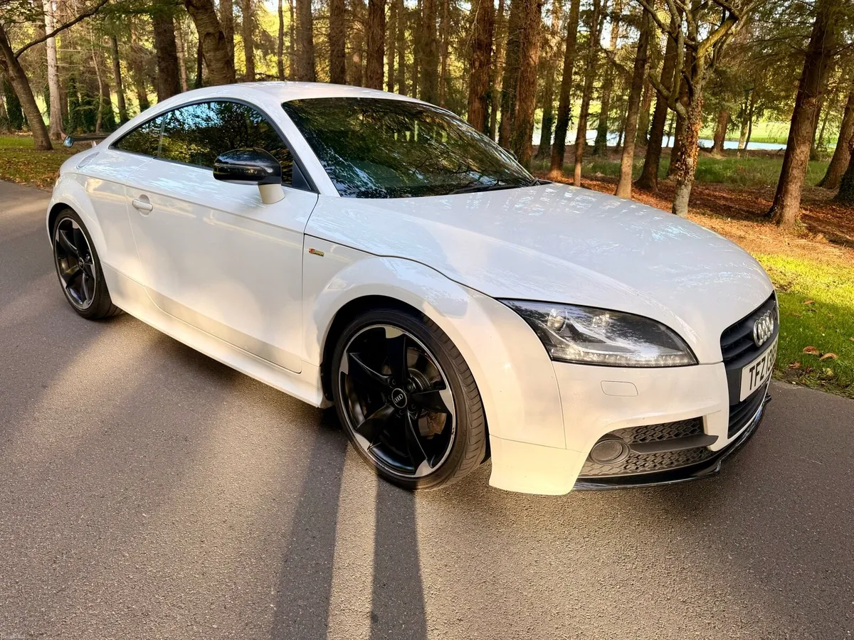 Audi TT  Black Edition. Automatic - Image 2