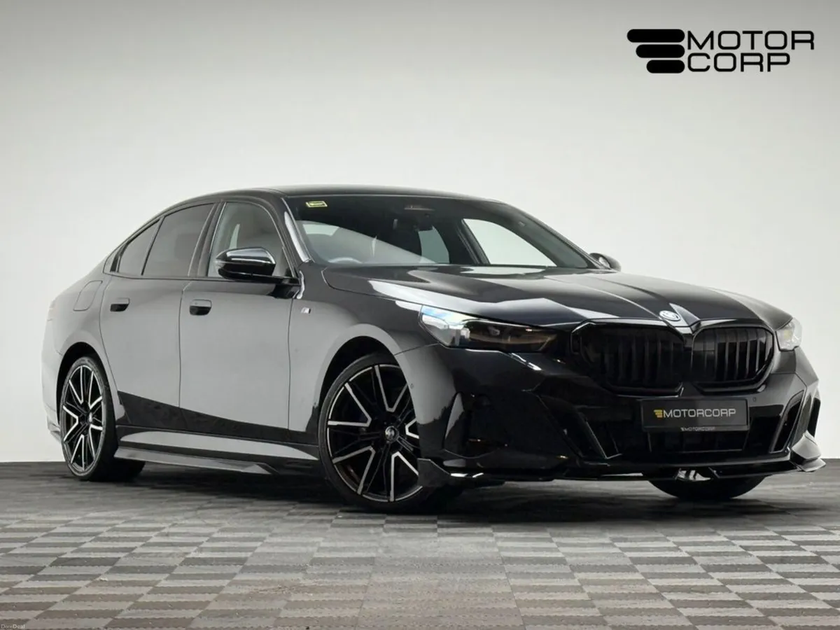 BMW 5-Series 530E M SPORT - Image 1