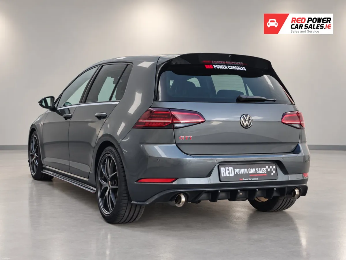 2018 Volkswagen Golf GTI - Image 5