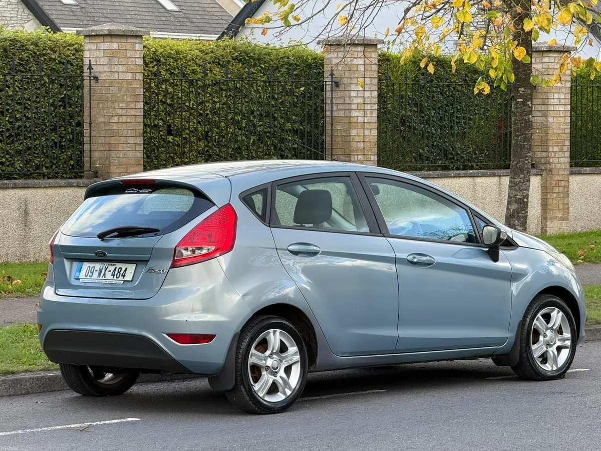 Ford fiesta style 1.2 - Image 2