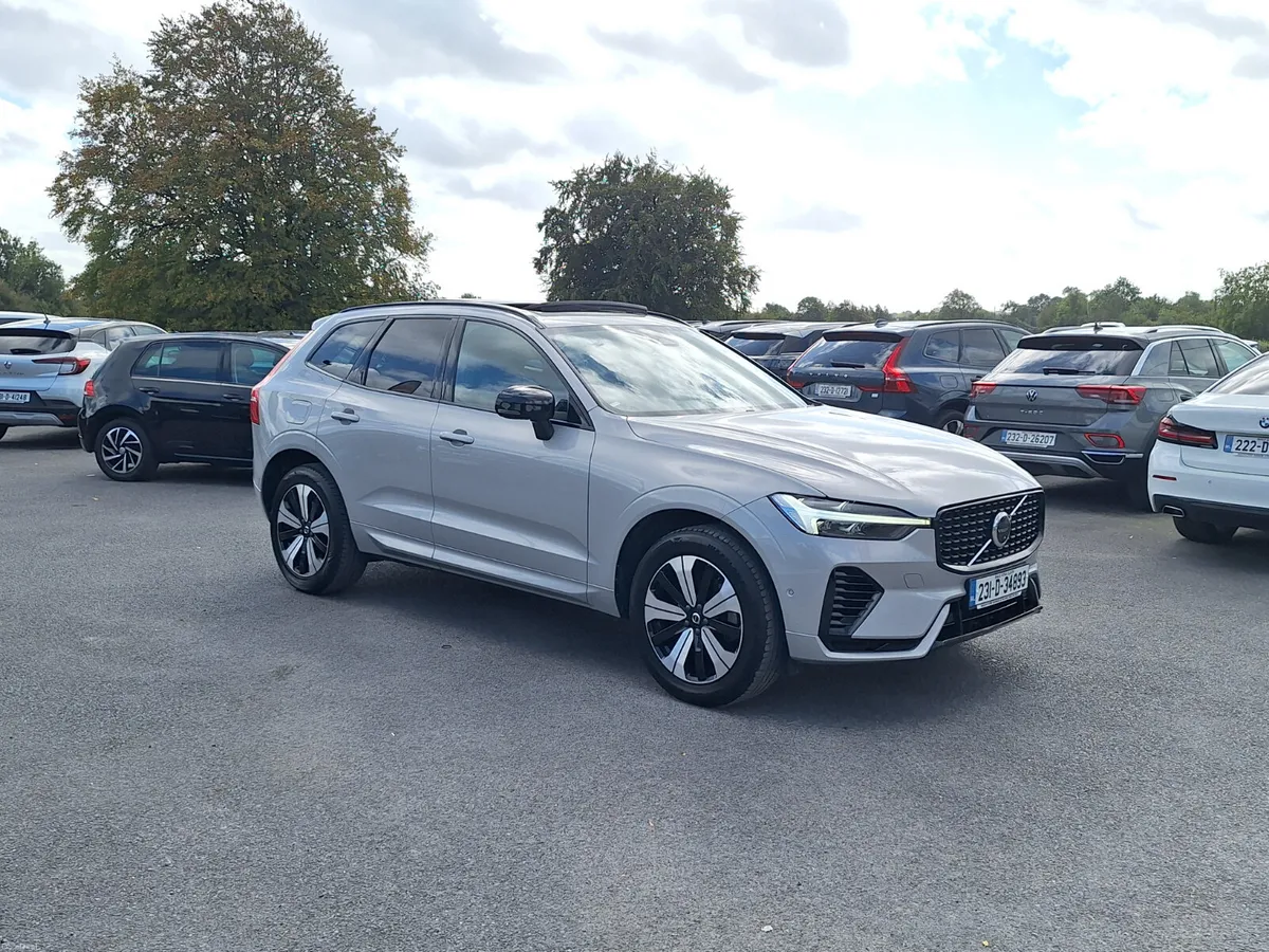 Volvo XC60 2.0 Plug In Hybrid Plus Dark*Top Spec - Image 1