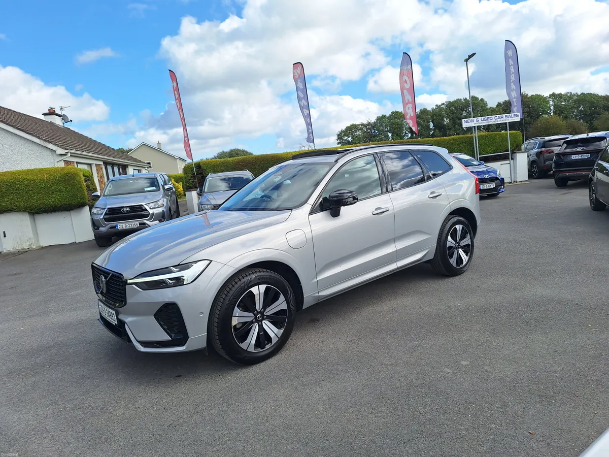 Volvo XC60 2.0 Plug In Hybrid Plus Dark*Top Spec - Image 6