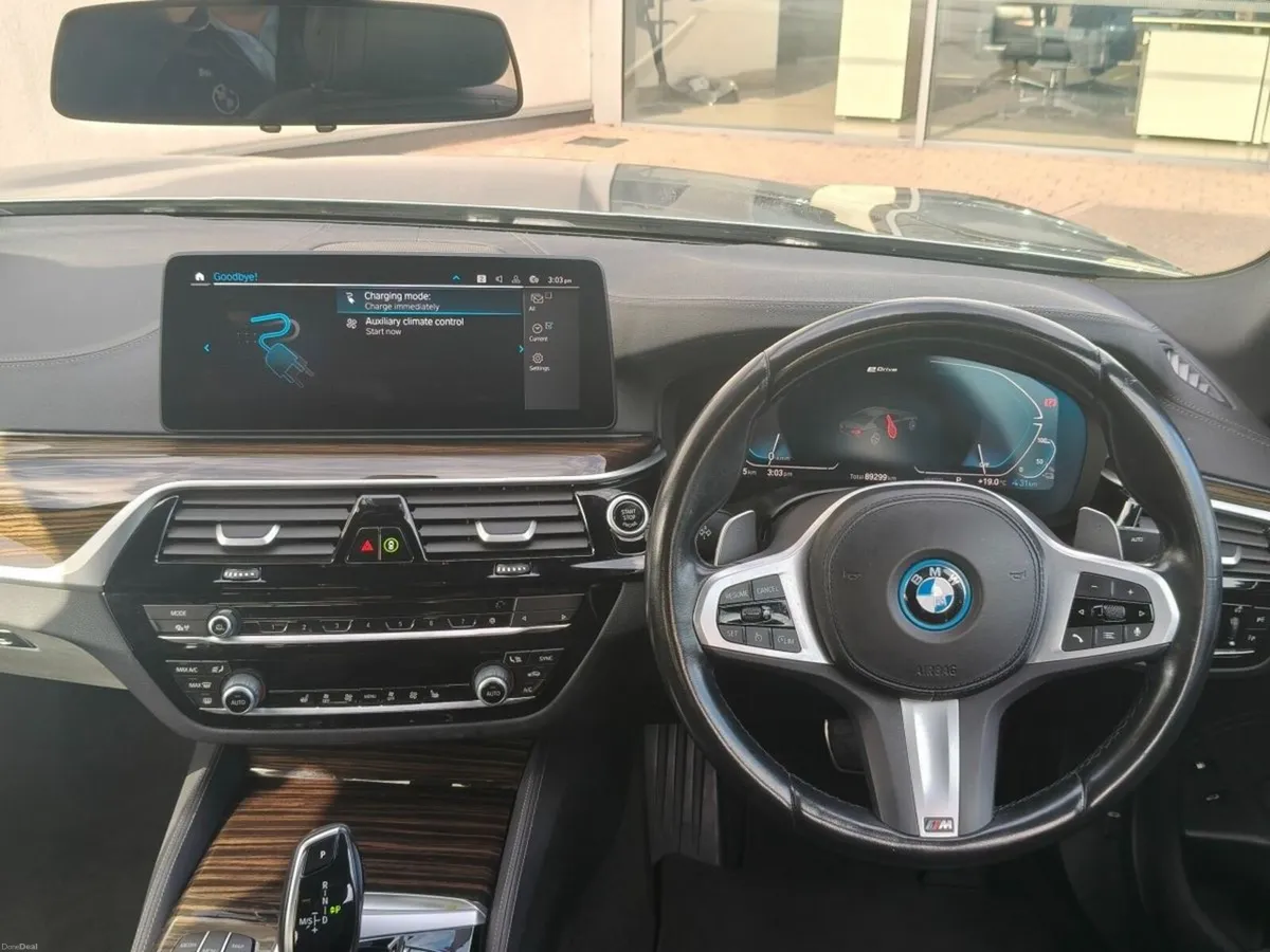 BMW 5-Series 530e M Sport Saloon - Image 5