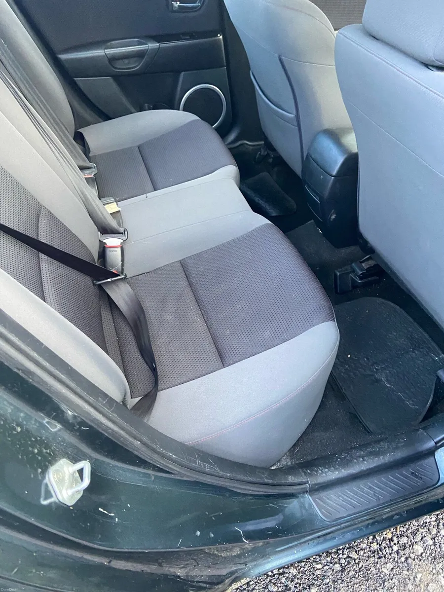 2009 Mazda 3  NCT 12/27 - Image 4