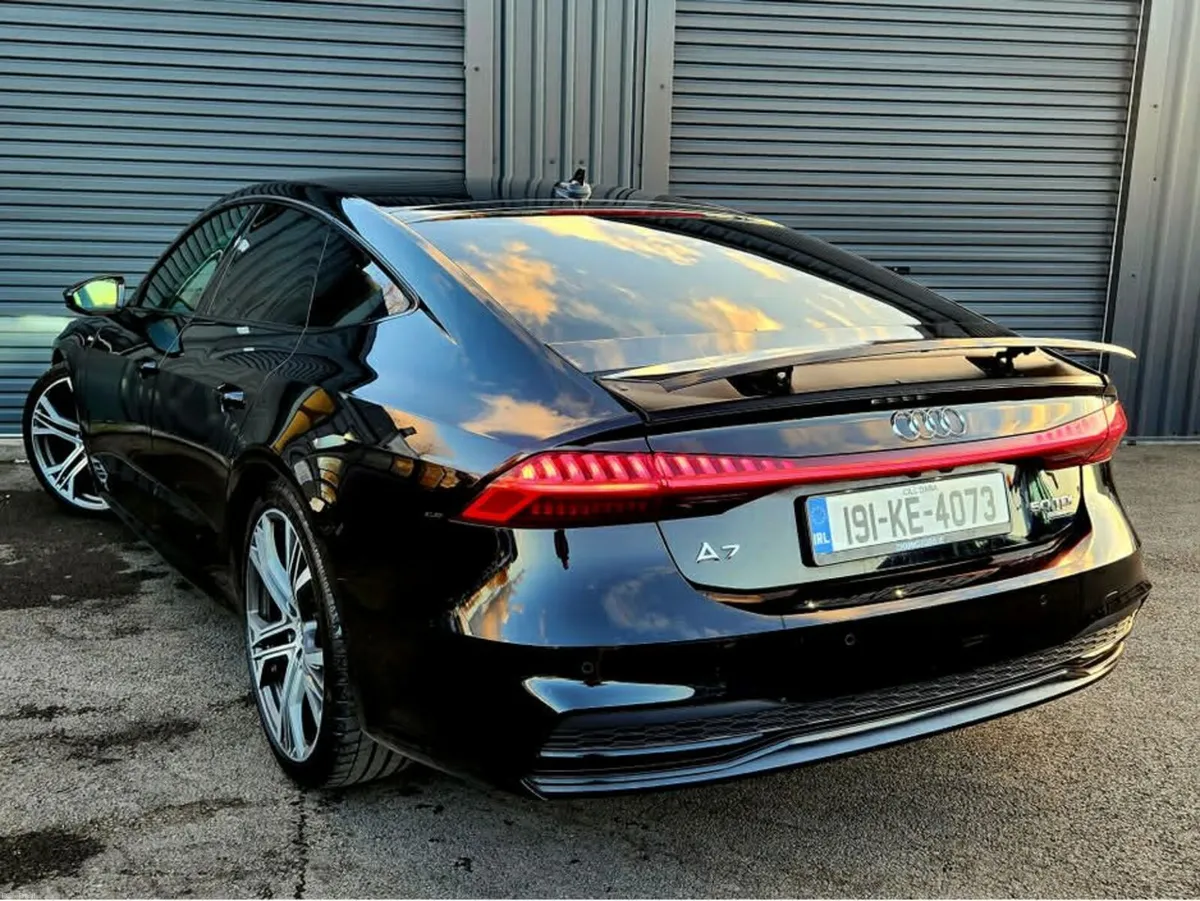 Audi A7 S-Line Black Edition 50TDI Quattro - Image 4