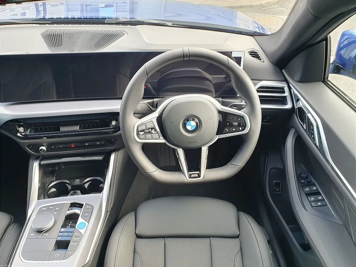 BMW i4 eDrive35 M Sport - Image 5